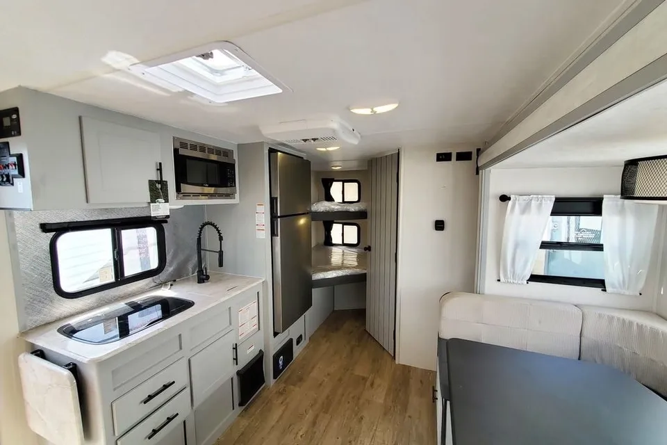 **Full size SUV & 1/2 ton towable** Rustic Royalty Vibe Family Trailer*ASK about August discounts *