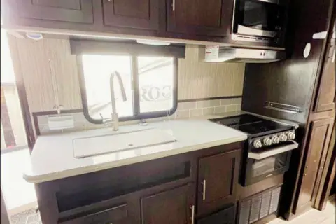 Couples Fun Finder Travel Trailer