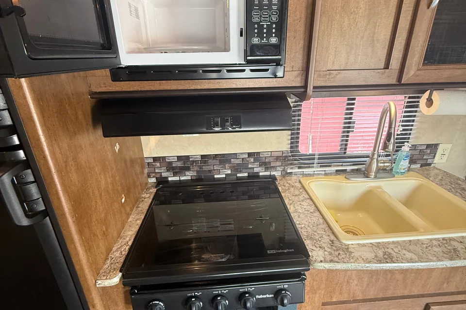Forest River Salem Cruise Lite 261BHXL Travel Trailer
