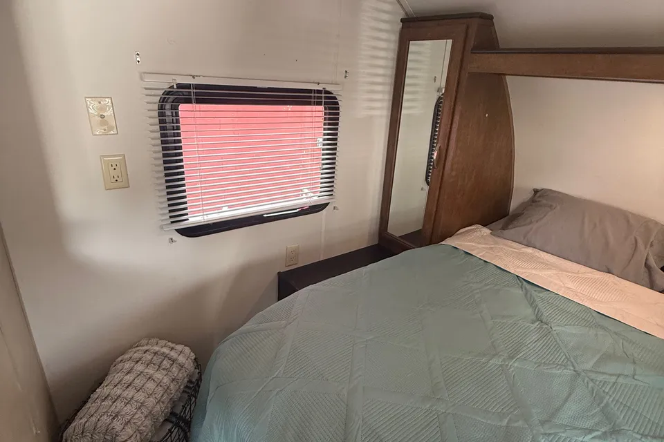 Forest River Salem Cruise Lite 261BHXL Travel Trailer