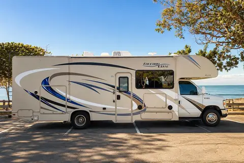2018 Thor Motor Coach Freedom Elite 29FE Class C with STANDARD DL