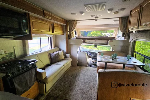 ROSA | Fleetwood Tioga SL 30U | Vivre la Route !