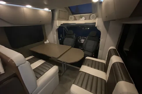 Great Gas Milage 15+ MPG, Winnebago Trend 23L