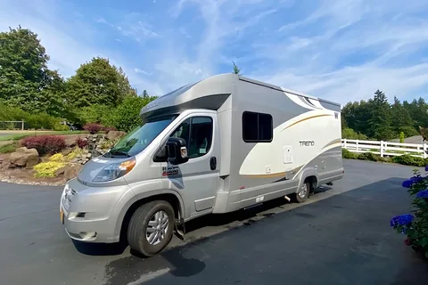 Great Gas Milage 15+ MPG, Winnebago Trend 23L