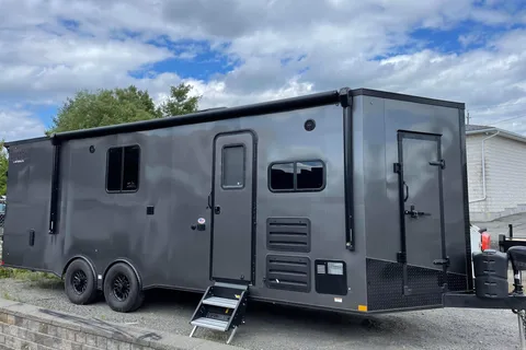Chris's Stealth Nomad 24FK Car/Toy Hauler