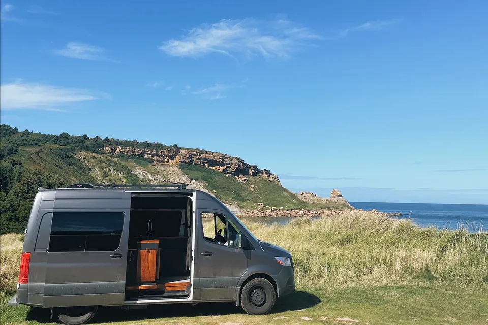 Freeda - Mercedes-Benz Sprinter 144wb Campervan