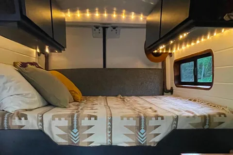 Freeda - Mercedes-Benz Sprinter 144wb Campervan