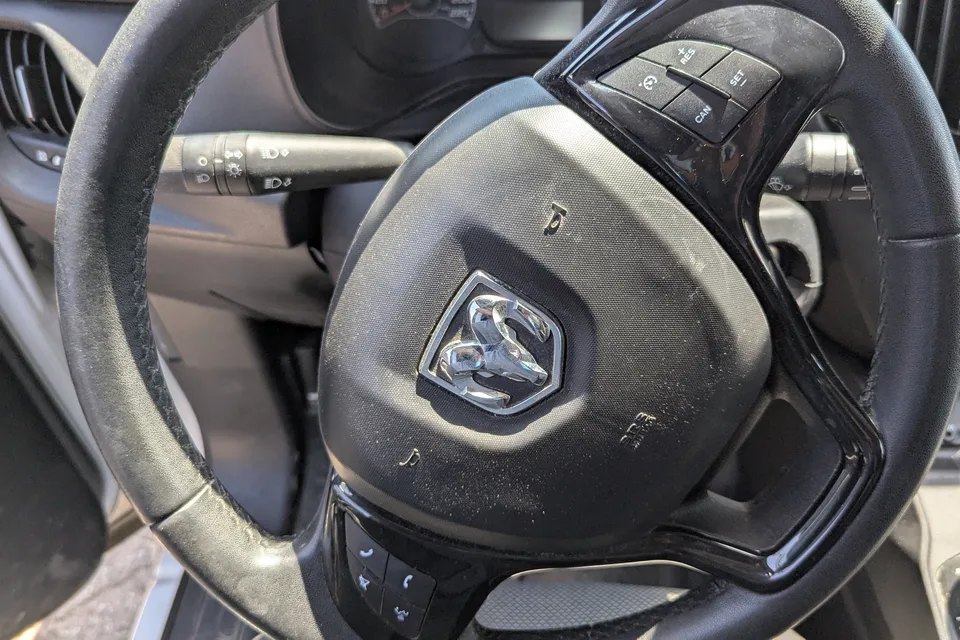 Shoebill Welder (Dodge Promaster City 2015)