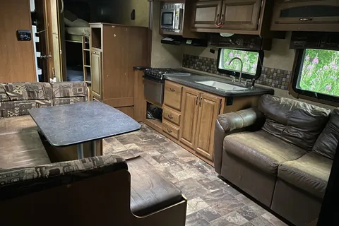 Amy's Starcraft 299BHU Travel Trailer