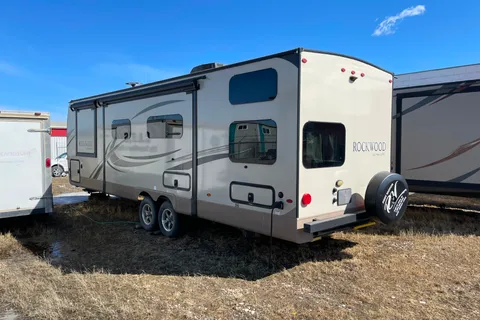 Carson's Forest River Rockwood 2702WS Travel Trailer