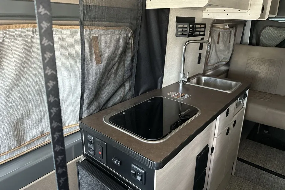 Cam's Adventure Winnebago Solis 59P