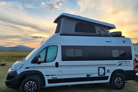 Cam's Adventure Winnebago Solis 59P