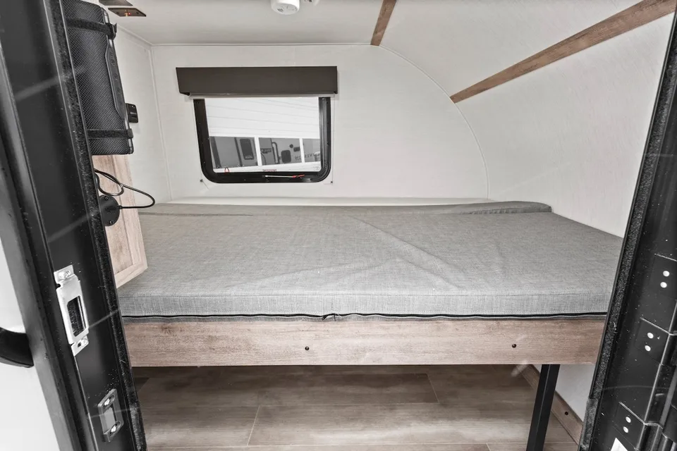 Trail Boss 109OK Travel Trailer