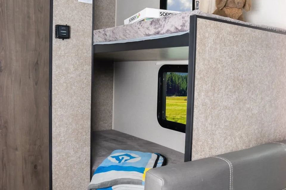 Adam's Open Range 19bh Travel Trailer