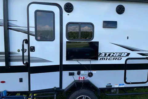 Gloria's Jayco 16fbs Travel Trailer