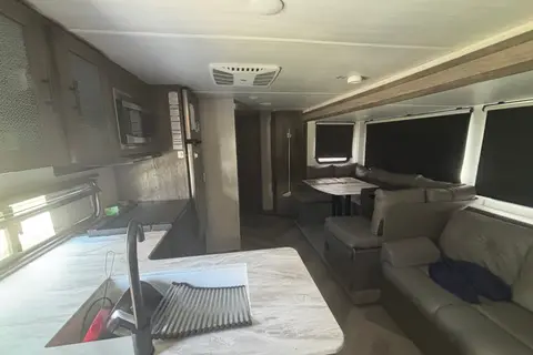Morley Family Forest River 273QBXL Travel TraileR