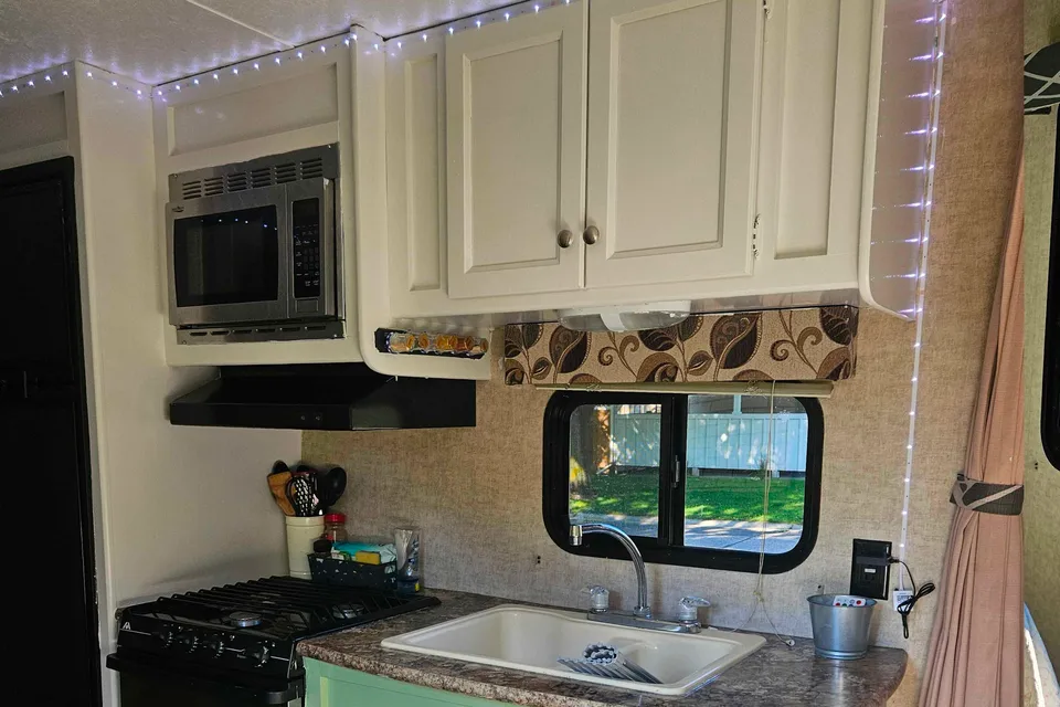 michelly's hideout LHS Travel Trailer