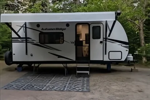 Tara's Starcraft Autumn Ridge 182RB Travel Trailer