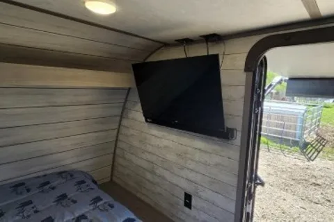 Coleman Lantern LT Travel Trailer