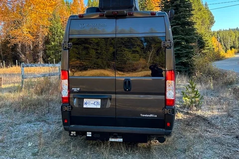 Syl’s Entegra ETHOS 20D Class B
