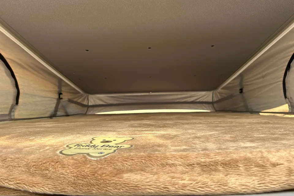 Syl’s Entegra ETHOS 20D Class B