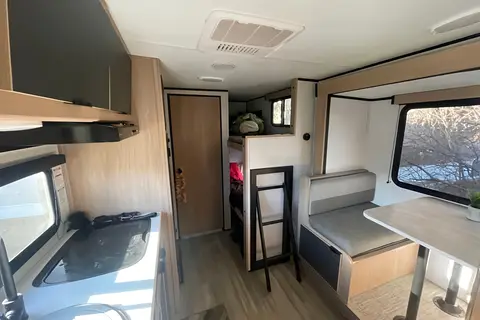Lance's Cruiser RV Hitch Travel Trailer