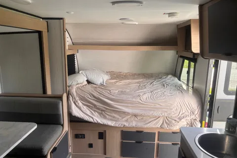 Lance's Cruiser RV Hitch Travel Trailer