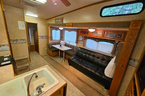Colorado Fifth Wheel