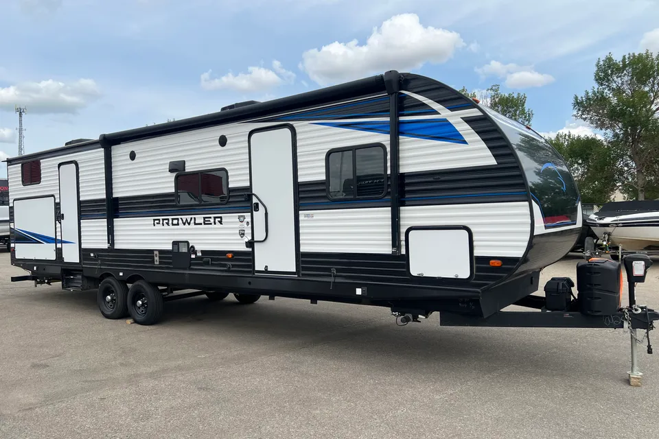 Ignition's Heartland Prowler 326BH Travel Trailer