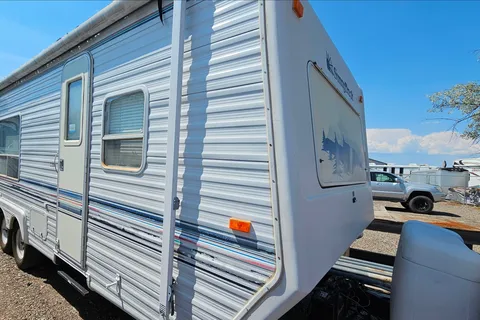 The hassel free Sunnybrook camper