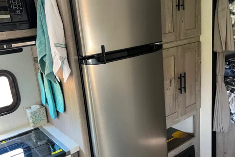 Julia's Keystone Springdale  Travel Trailer