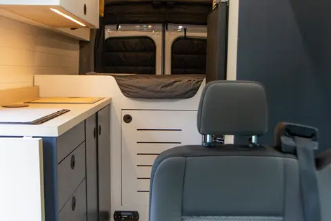 Van Oxygène - Ford Transit 2022 - AWD High Roof Extended Length 22 pi - Classe B