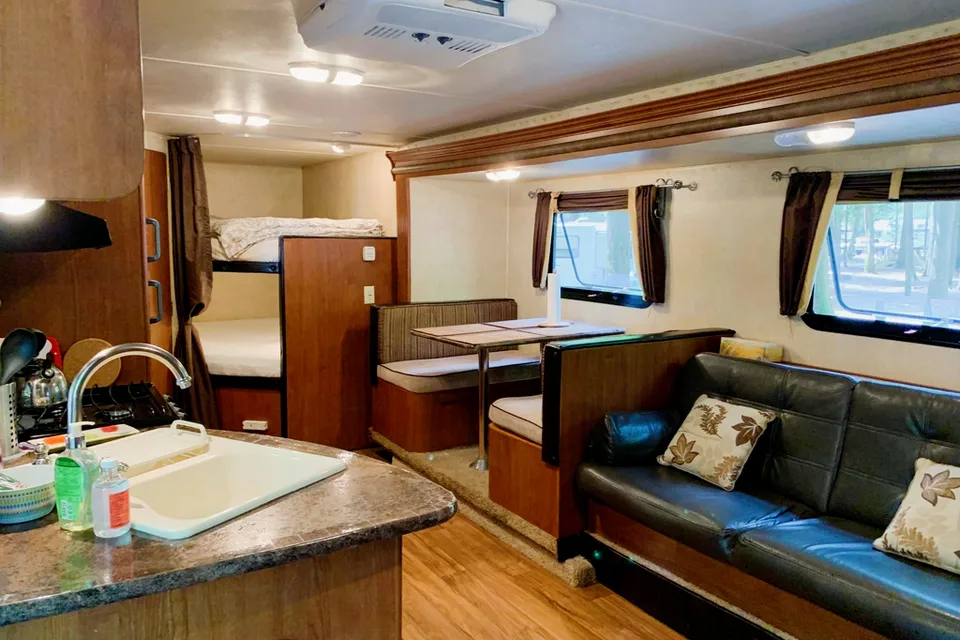 Ray's Forest River  Wildwood X-Lite Travel Trailer
