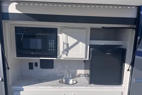 2023 Holiday Rambler Eclipse 34J Luxury Class A RV