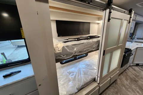2023 Holiday Rambler Eclipse 34J Luxury Class A RV
