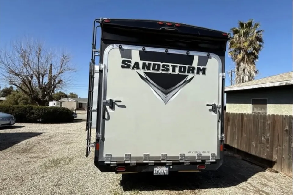 Raymond's Forest River Sandstorm 282SLR Toy Hauler