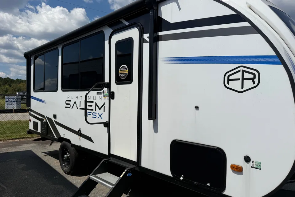 Stanley's Forest River Platinum Salem FSX Travel Trailer