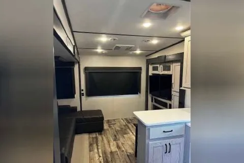 Keystone Montana High County 281CK Fifth Wheel