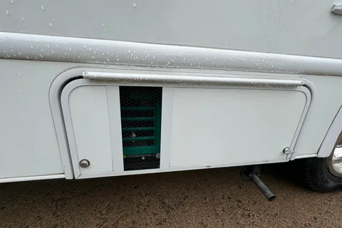John's 2021 Thor Motor Coach Four Winds 22E