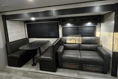 Fireside RV's 2022 Jayco Jay Flight SLX 267BHS