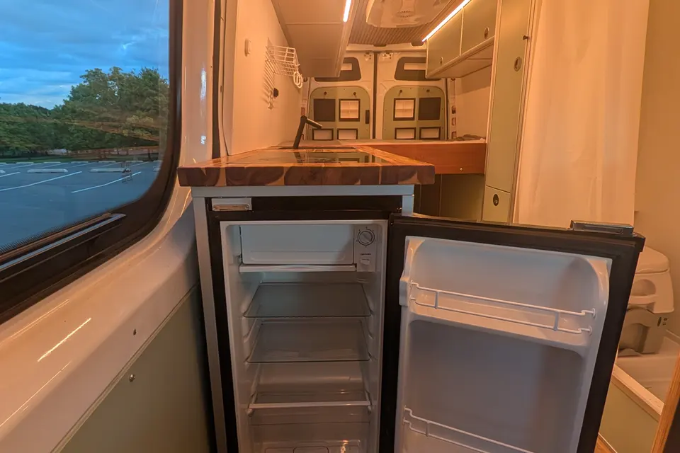 Vincent: The Ultimate High-Tech Family Adventure Van