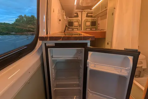 Vincent: The Ultimate High-Tech Family Adventure Van