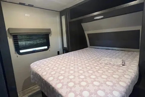 Grand Design Transcend Xplor Travel by Highmountaincamping