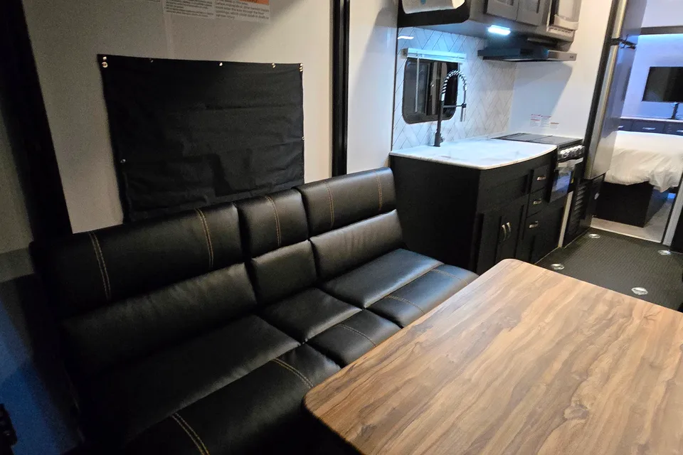 Coachmen Adrenaline 21LT Toy Hauler