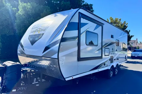 Coachmen Adrenaline 21LT Toy Hauler