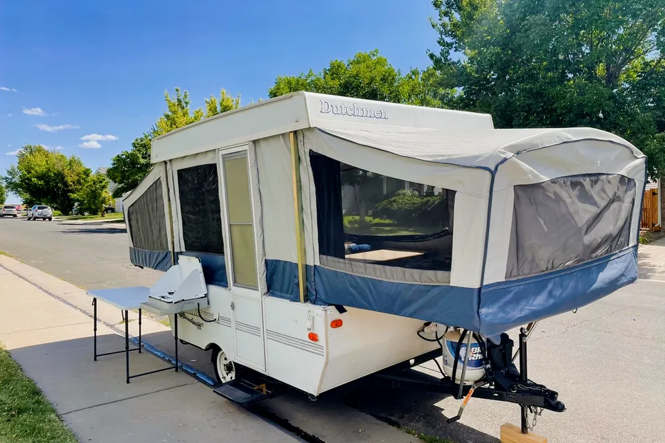 Matthew's Dutchmen VOYAGER Tent Trailer
