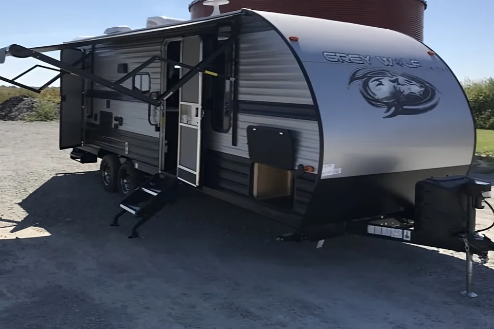 Sleep Under the Stars - 2019 Forest River Cherokee Grey Wolf 23DBH