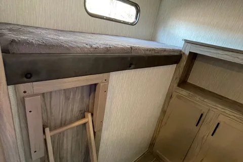 Delivery Forest River Alpha Wolf 29QB-L Travel Trailer