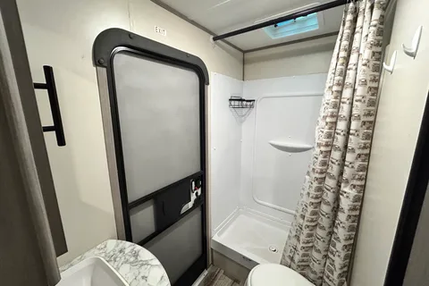 Adventure Headquarters 🧭 JANY2553