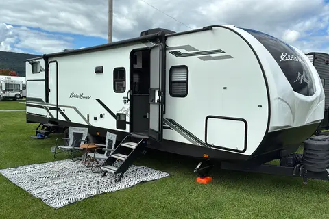 2024 Eddie Bauer BH — We Deliver & Set Up, Sleeps 10”